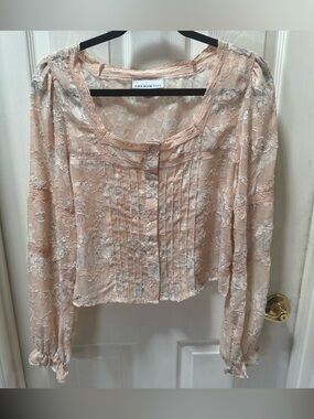 NWOT Blush Lace Button-Front Peasant Top